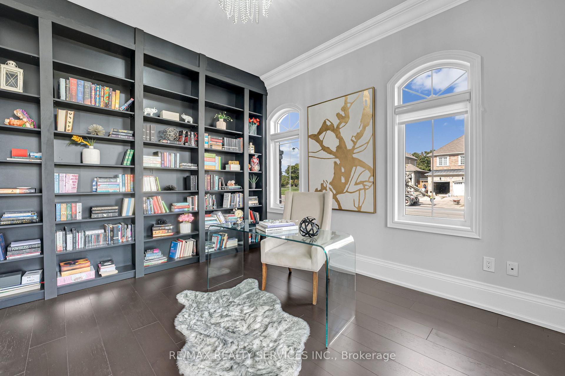 Photo 4 of 22 Giant Cedars Court, King, Nobleton — HOMEH