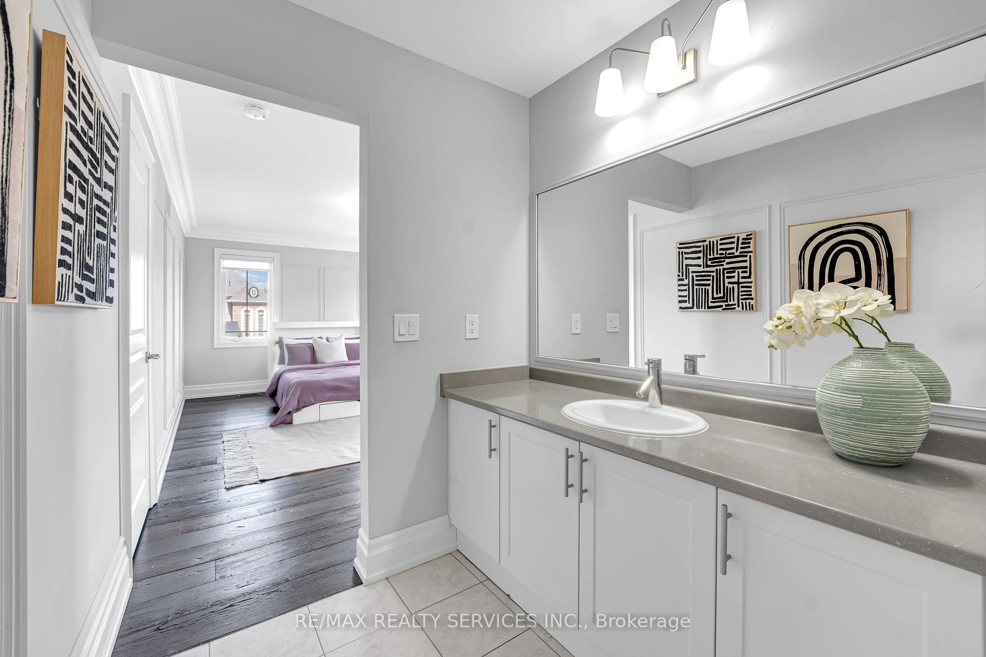 Photo 29 of 22 Giant Cedars Court, King, Nobleton — HOMEH