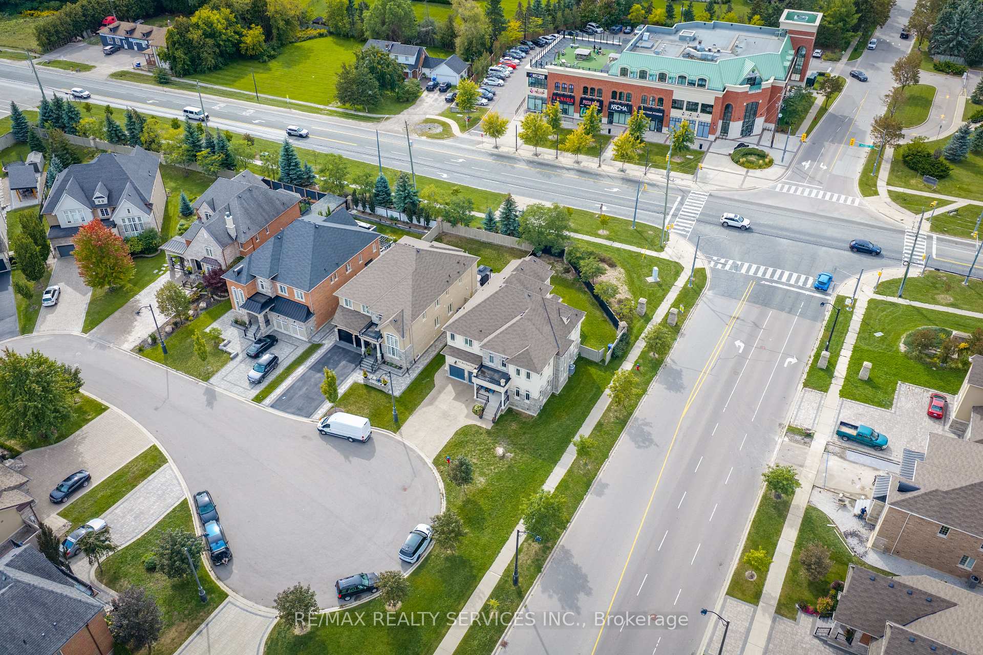 Photo 43 of 22 Giant Cedars Court, King, Nobleton — HOMEH