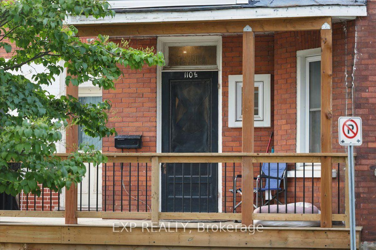 Photo 3 of 110 Chambers Street, Smiths Falls, Smiths Falls — HOMEH