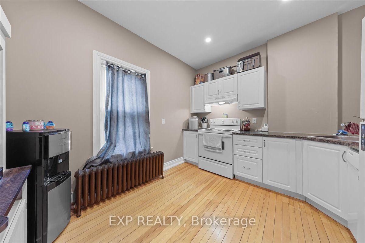 Photo 28 of 110 Chambers Street, Smiths Falls, Smiths Falls — HOMEH