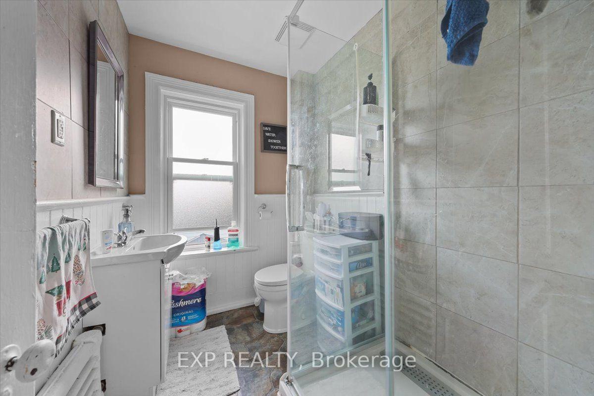 Photo 32 of 110 Chambers Street, Smiths Falls, Smiths Falls — HOMEH