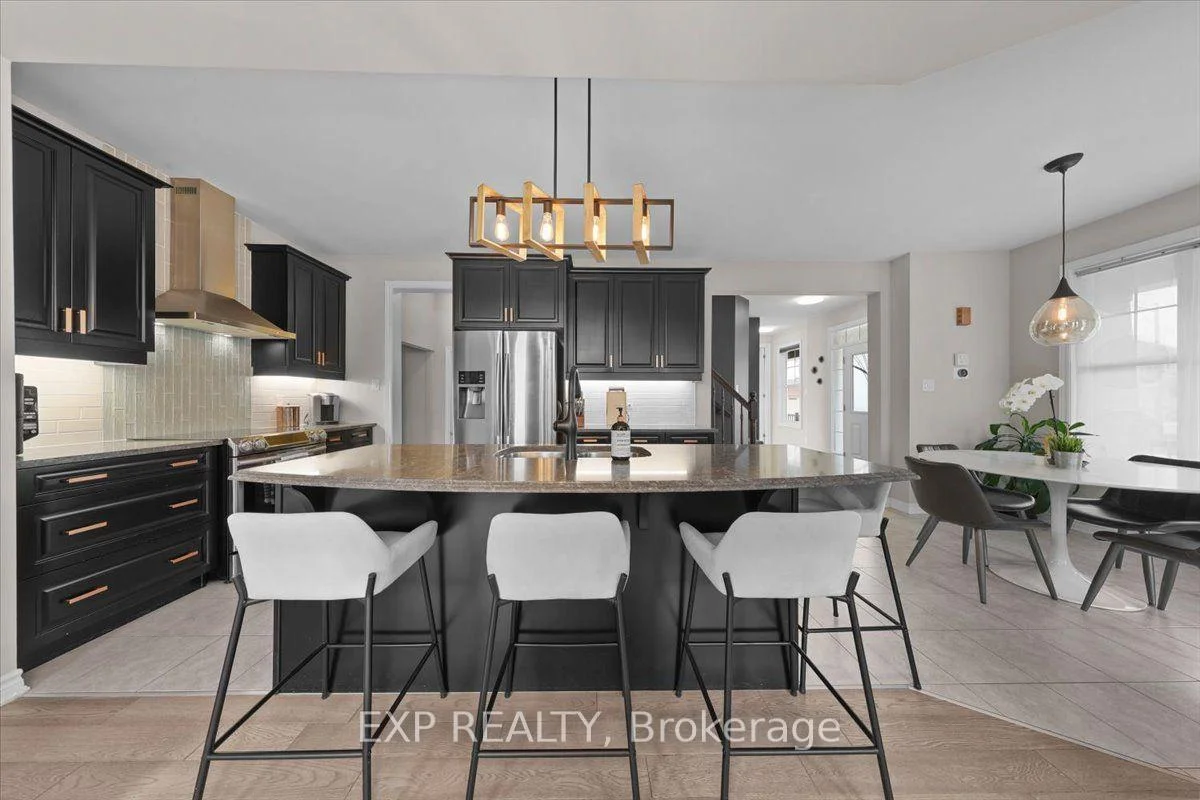 Photo 22 of 110 Chambers Street, Smiths Falls, Smiths Falls — HOMEH
