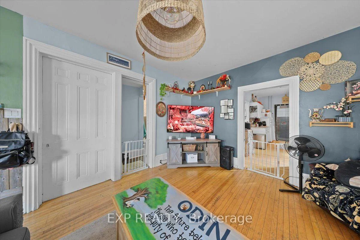 Photo 82 of 110 Chambers Street, Smiths Falls, Smiths Falls — HOMEH