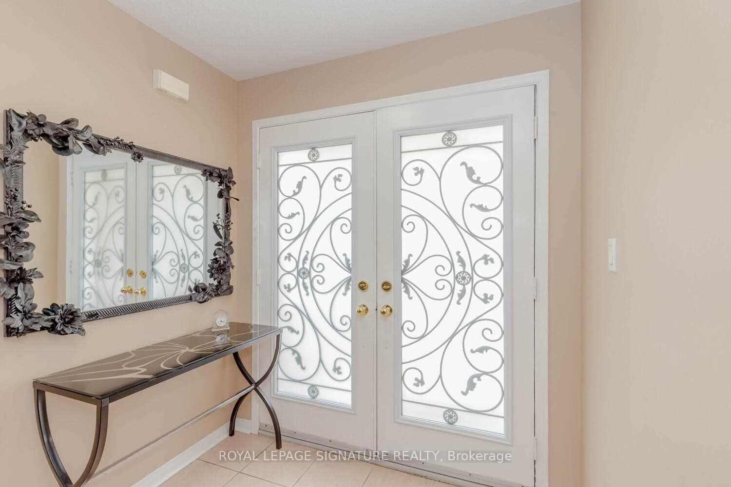 Photo 3 of 3833 Partition Road, Mississauga, Lisgar — HOMEH