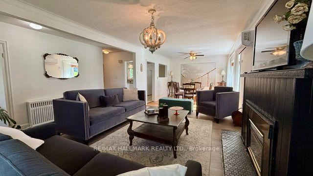 Photo 3 of 294 Mcmillan Drive, Georgina, Keswick South — HOMEH