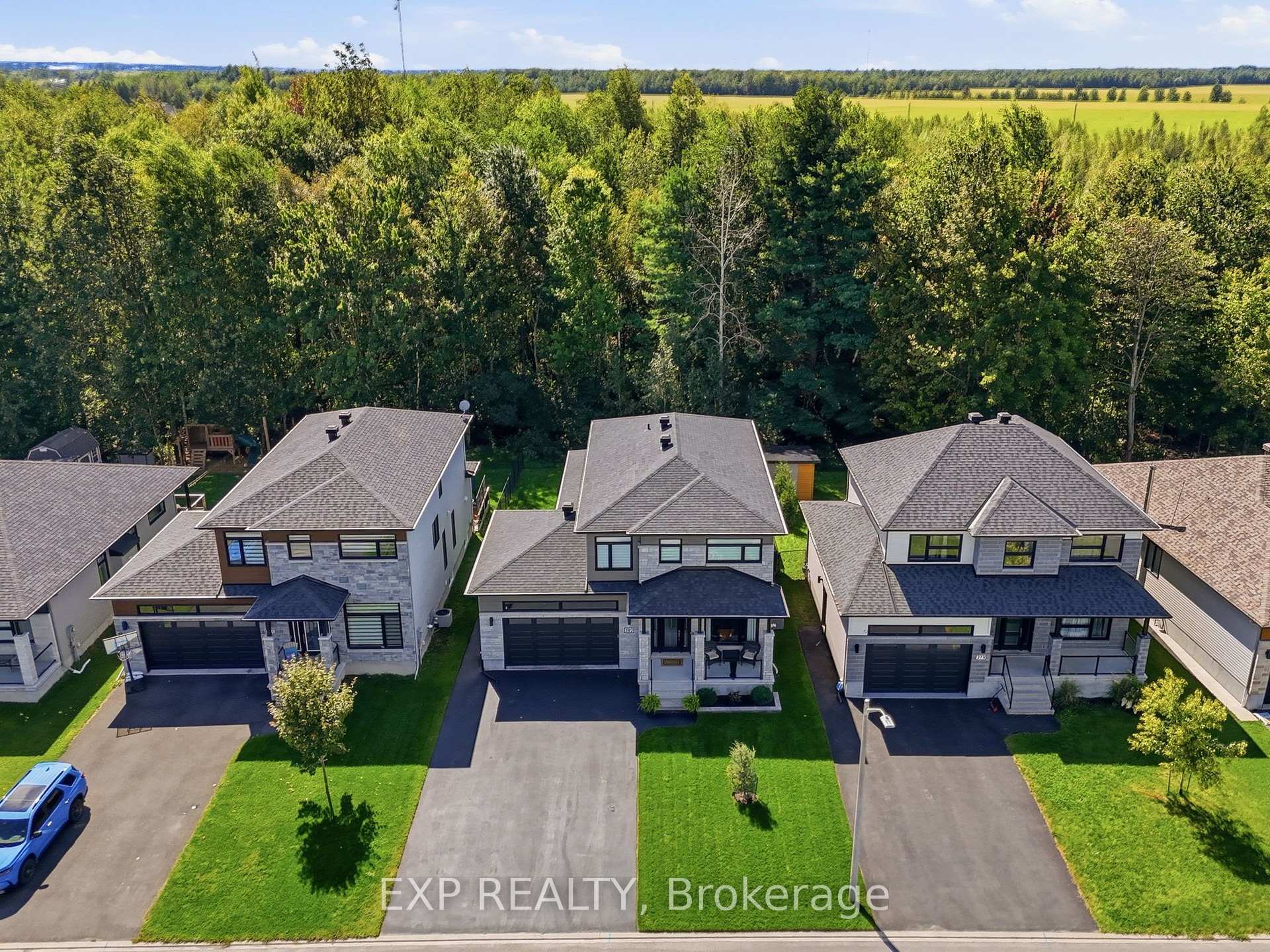 Photo 3 of 382 Dore Street, Casselman, Casselman — HOMEH