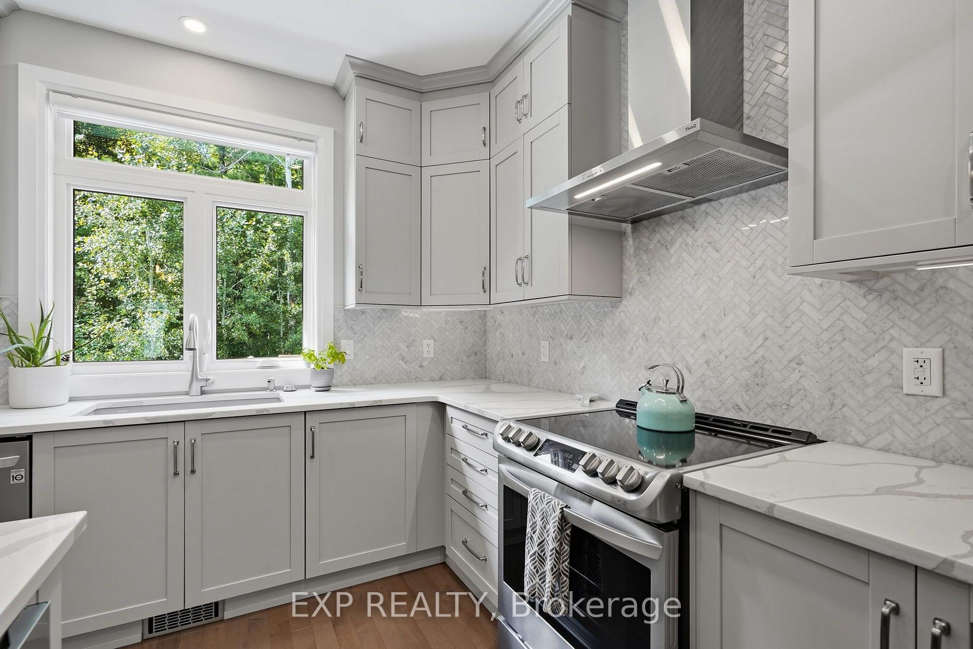 Photo 13 of 382 Dore Street, Casselman, Casselman — HOMEH