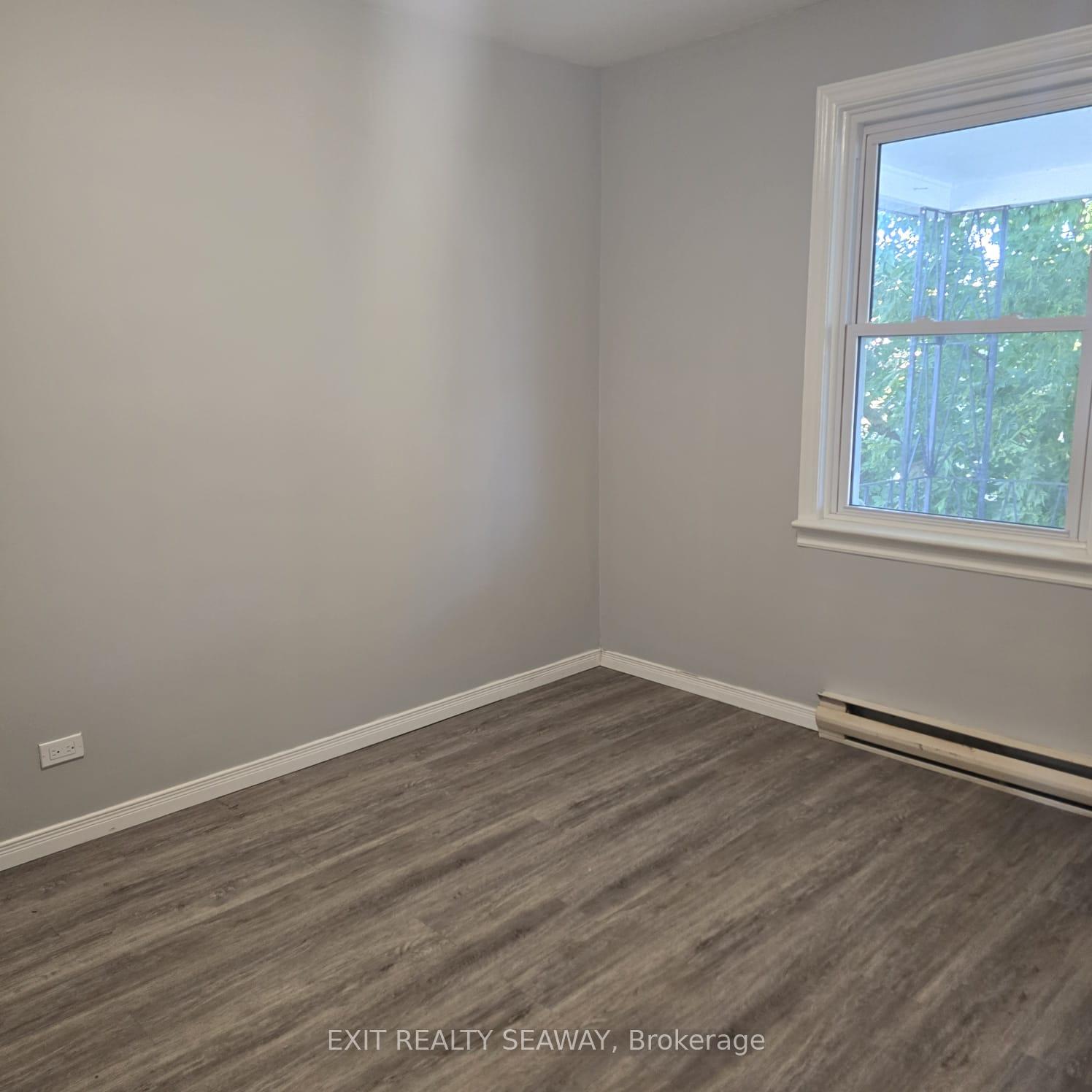 Photo 11 of 603 Walton Street, Cornwall, Cornwall — HOMEH