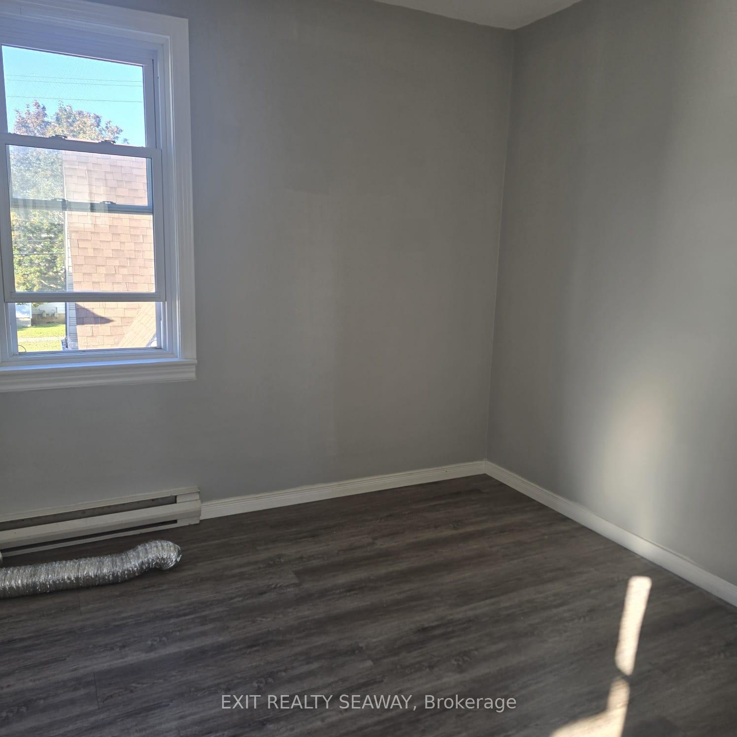 Photo 12 of 603 Walton Street, Cornwall, Cornwall — HOMEH