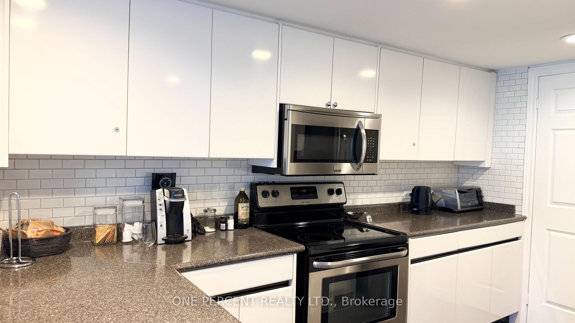 Photo 8 of Unit 210, 110 Fairway Crescent, Blue Mountains — HOMEH