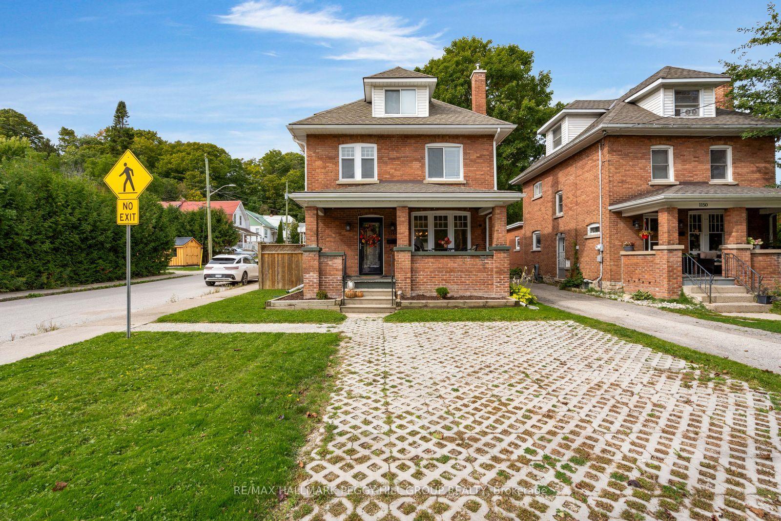 Photo of 1144 4th Avenue W