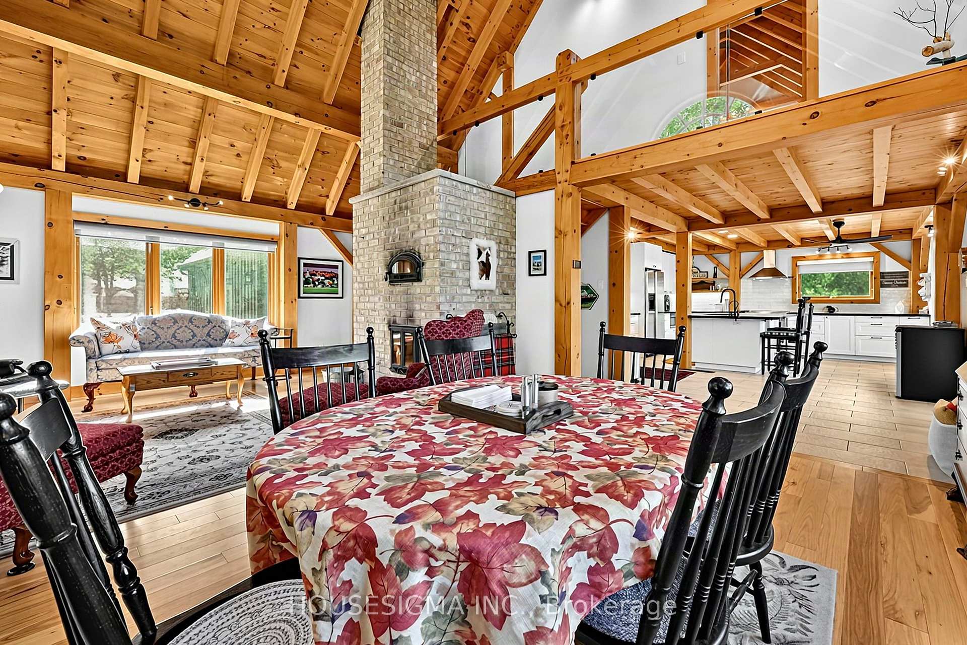 Photo 15 of 66 Islandview Crescent, Wasaga Beach — HOMEH