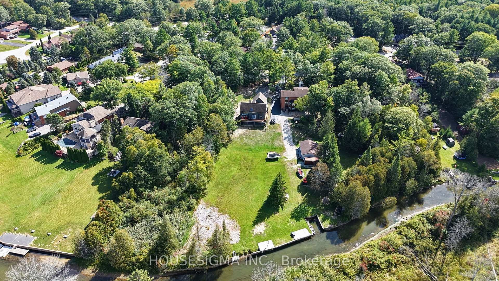 Photo 46 of 66 Islandview Crescent, Wasaga Beach — HOMEH