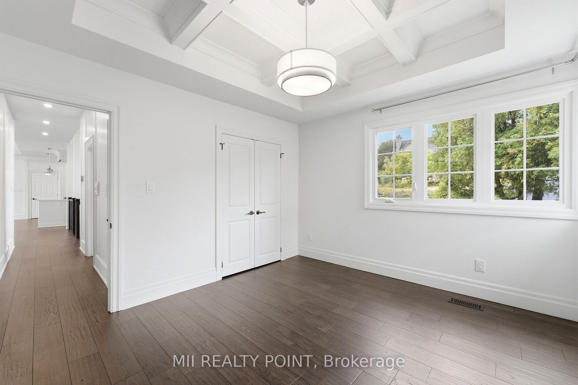 Photo 20 of 881 Danforth Place, Burlington, Bayview — HOMEH