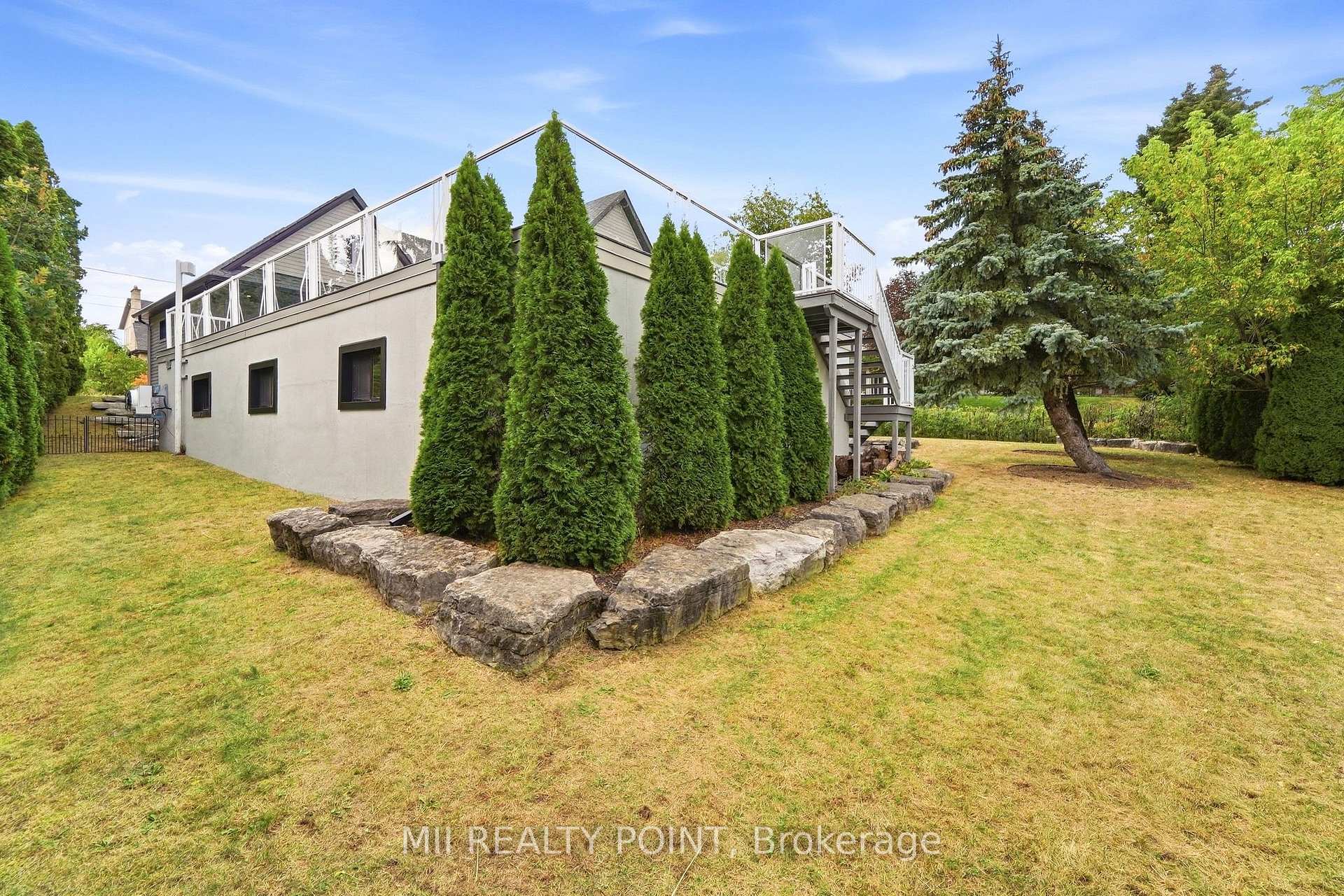 Photo 47 of 881 Danforth Place, Burlington, Bayview — HOMEH