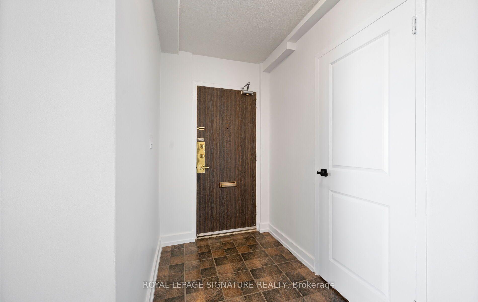 Photo 10 of Unit 901, 14 Neilson Drive, Etobicoke, Markland Wood — HOMEH