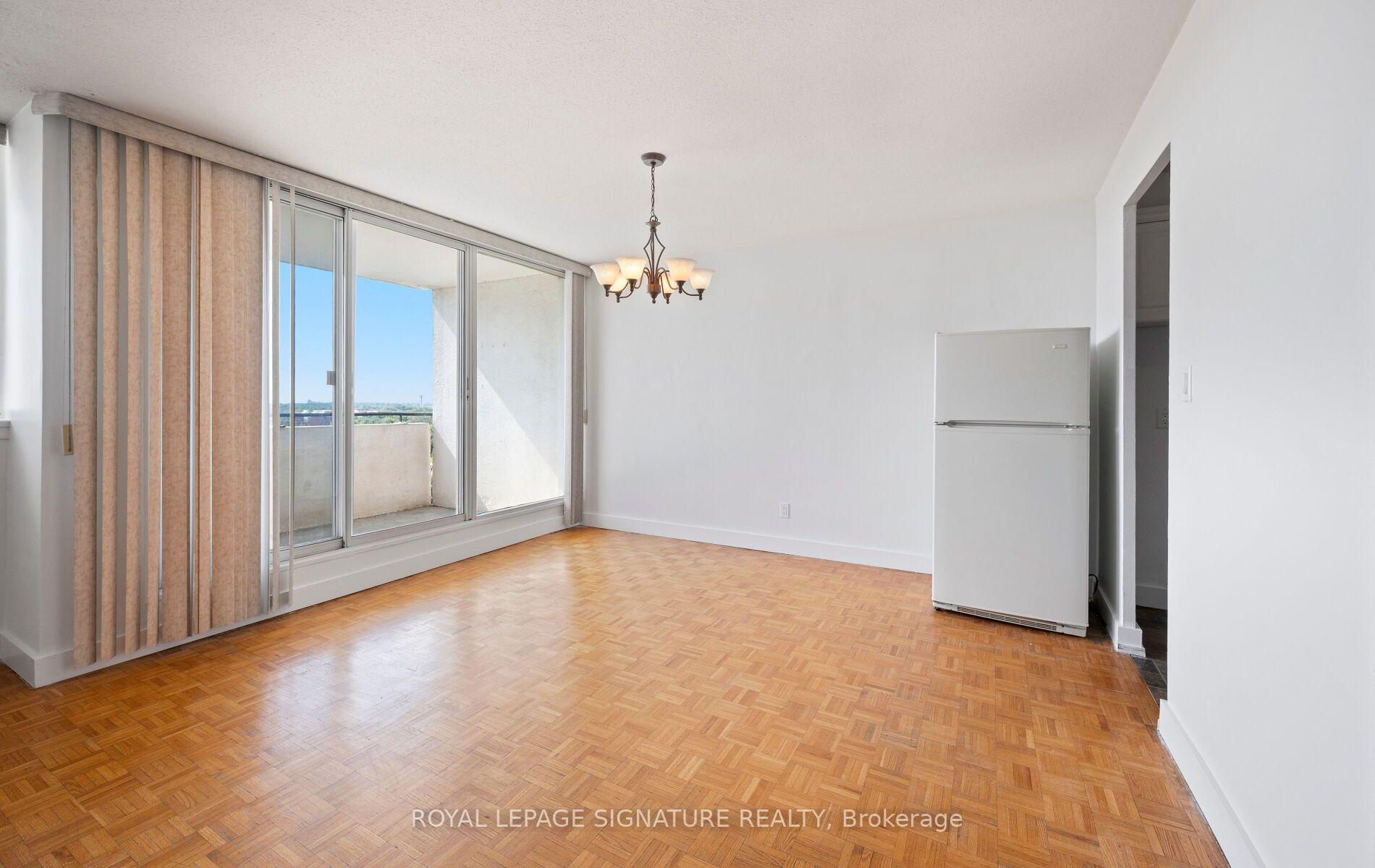 Photo 16 of Unit 901, 14 Neilson Drive, Etobicoke, Markland Wood — HOMEH