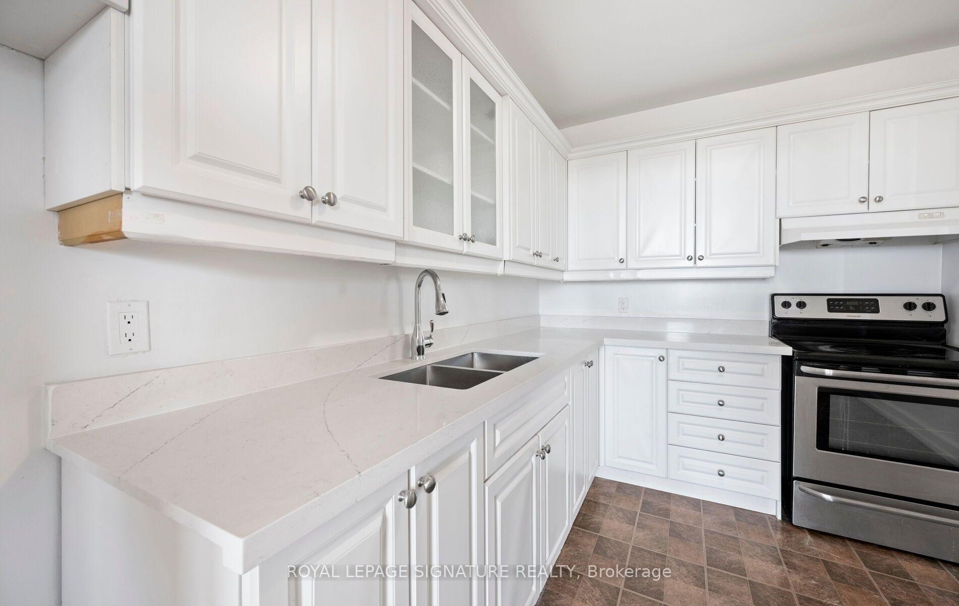 Photo 19 of Unit 901, 14 Neilson Drive, Etobicoke, Markland Wood — HOMEH