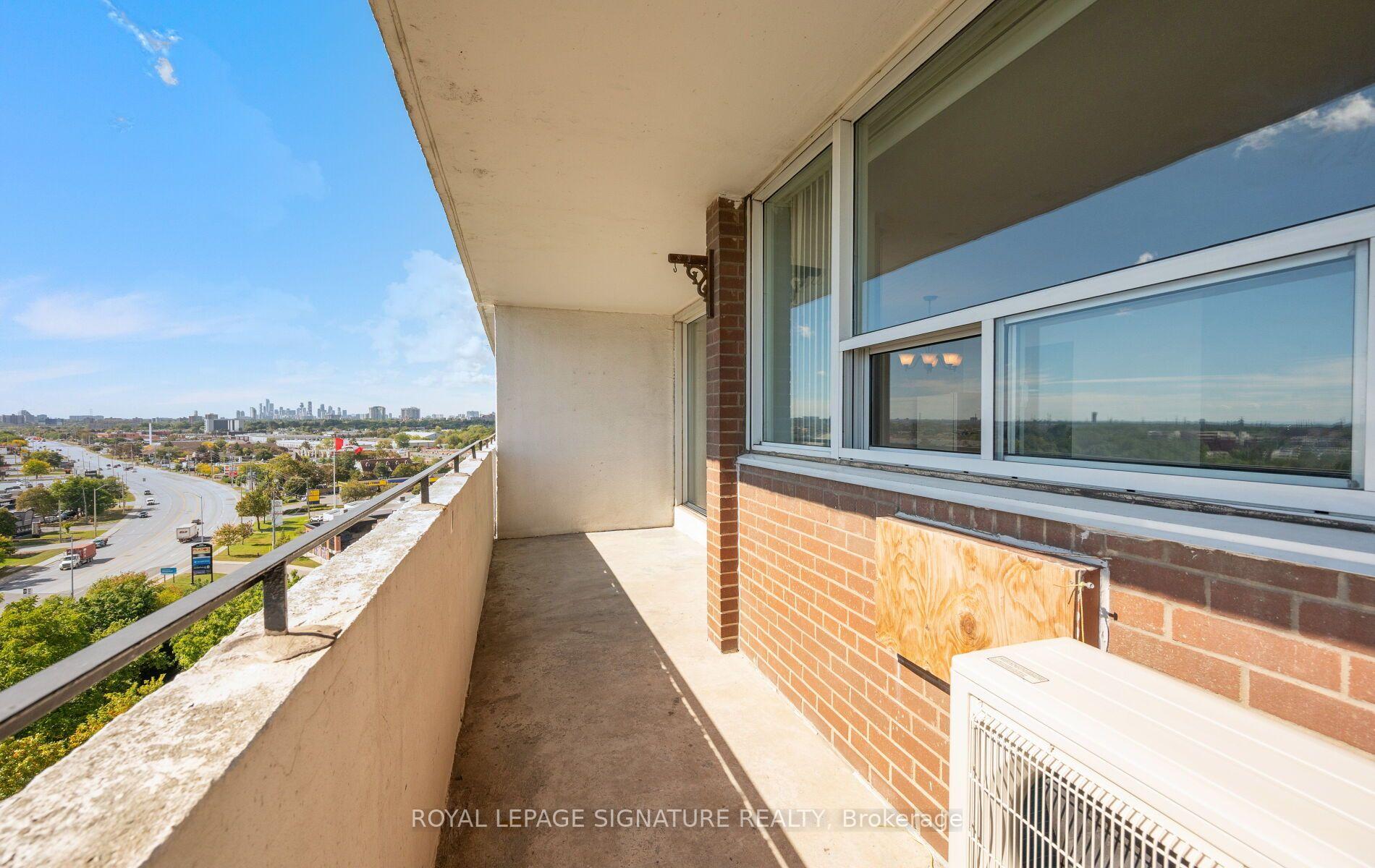 Photo 38 of Unit 901, 14 Neilson Drive, Etobicoke, Markland Wood — HOMEH