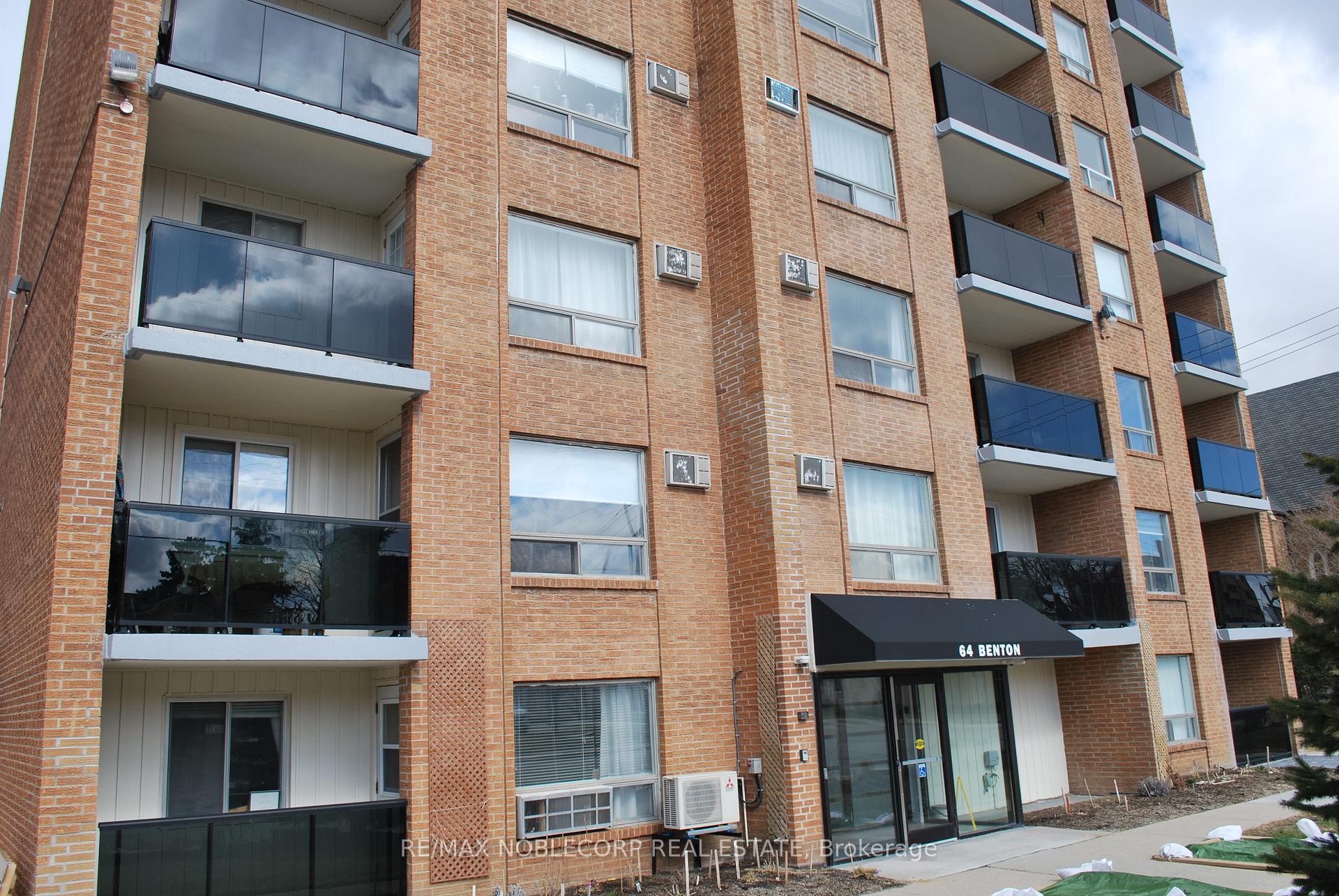 Photo 13 of Unit 901, 64 Benton Street, Kitchener, Cedar Hill — HOMEH