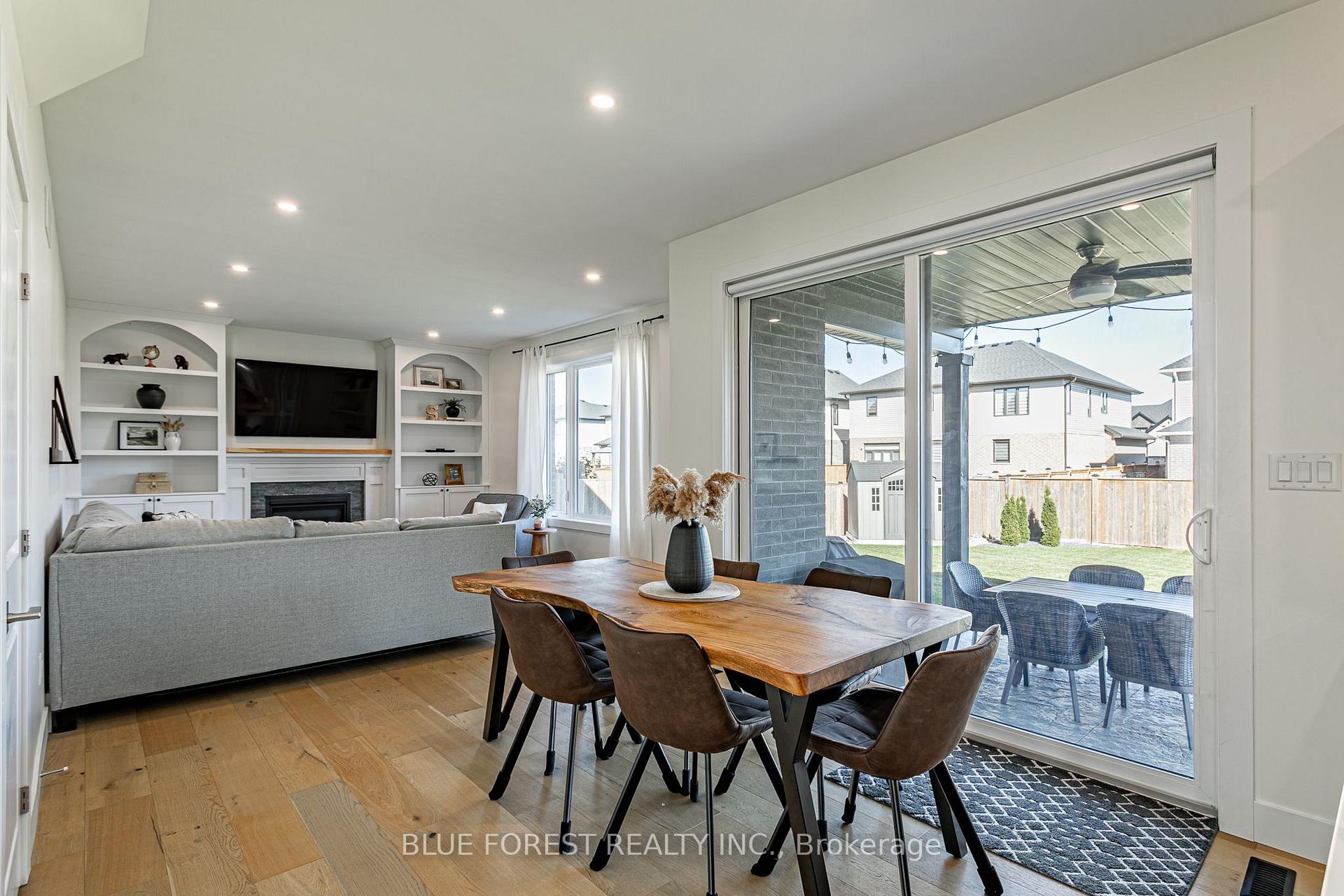 Photo 18 of 106 Spencer Avenue, Lucan Biddulph, Lucan — HOMEH