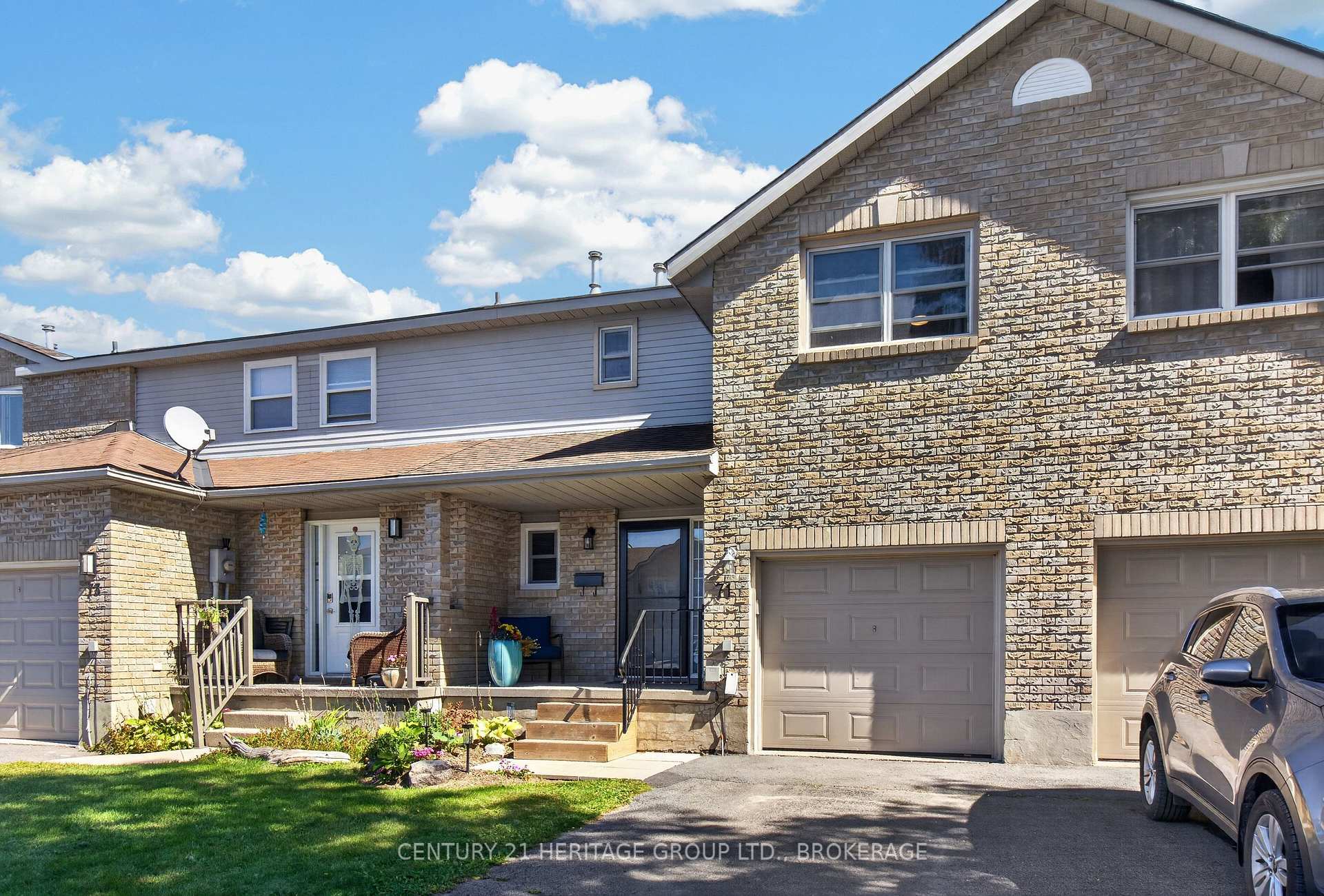 Photo 2 of 71 Rose Abbey Drive, Kingston, Kingston East (Incl Barret Crt) — HOMEH
