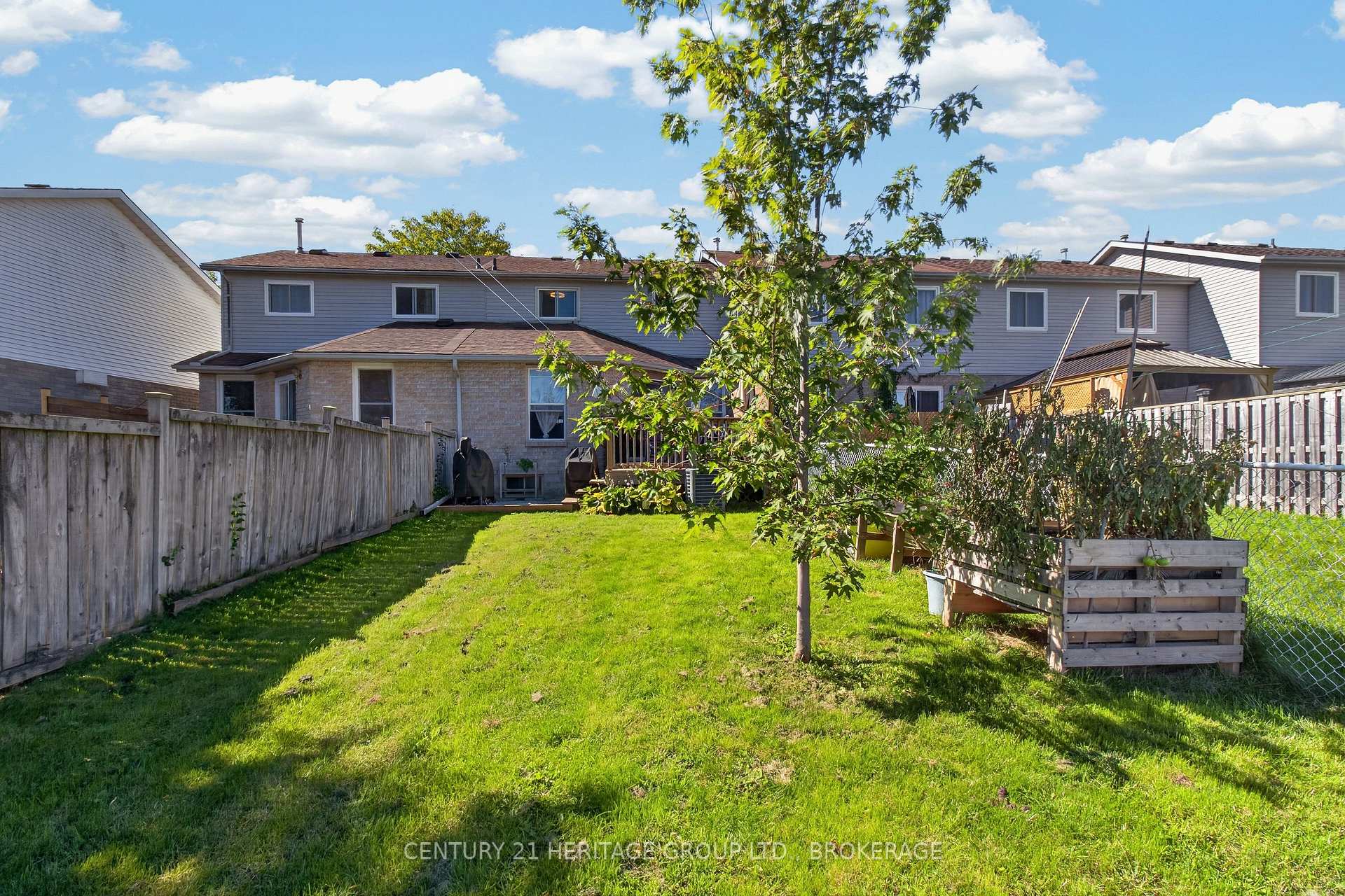 Photo 38 of 71 Rose Abbey Drive, Kingston, Kingston East (Incl Barret Crt) — HOMEH