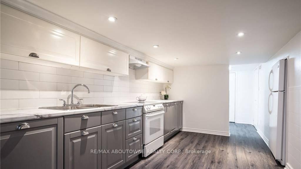 Photo 25 of 43 Crooks Street, Hamilton, Strathcona — HOMEH