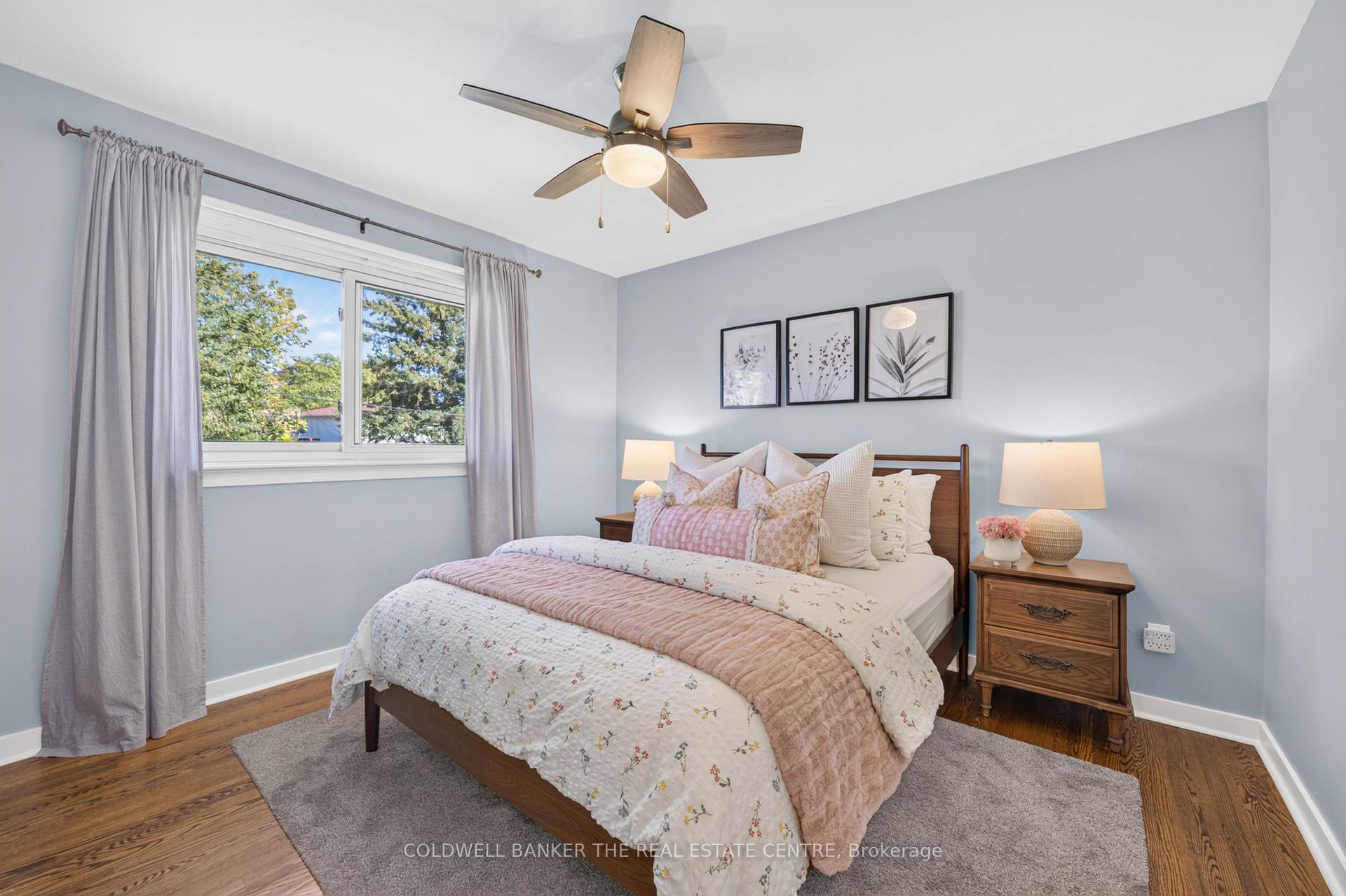 Photo 12 of 127 Roxborough Road, Newmarket, Gorham-College Manor — HOMEH