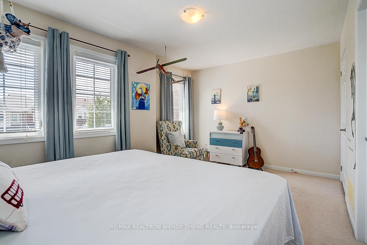 Photo 25 of 10 Collie Crescent, Whitchurch-Stouffville, Stouffville — HOMEH