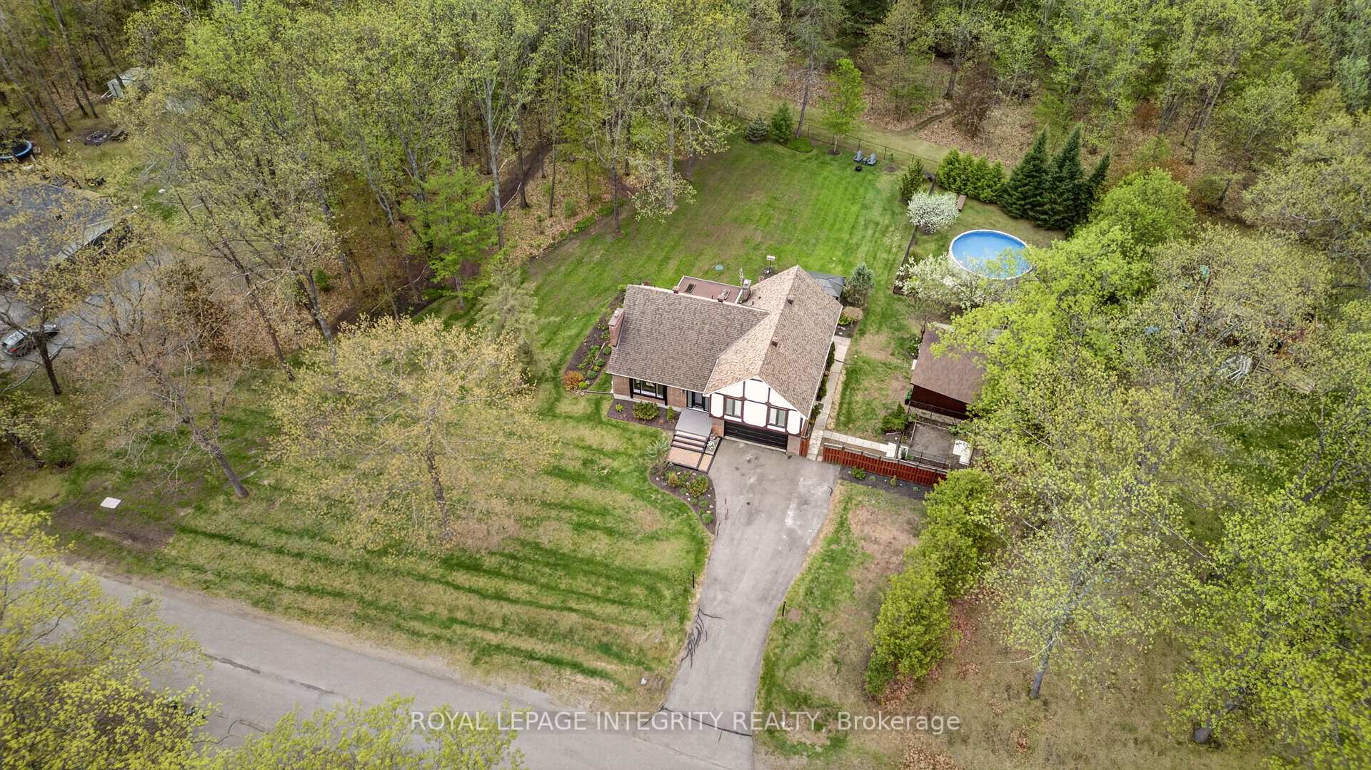 Photo 3 of 285 Fireside Drive, Ottawa, Constance Bay — HOMEH