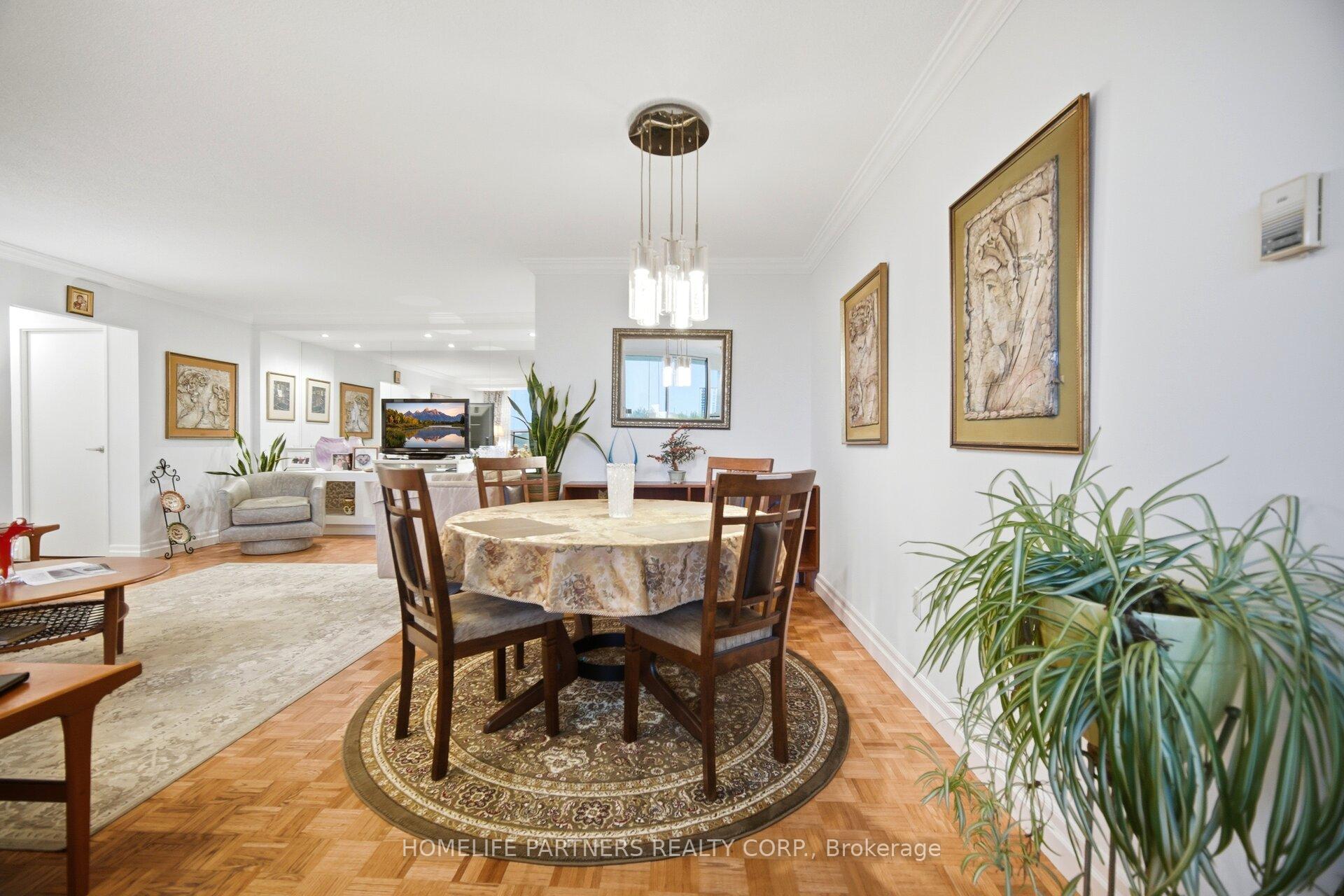 Photo 6 of Unit 903, 335 Mill Road, Etobicoke, Eringate-Centennial-West Deane — HOMEH
