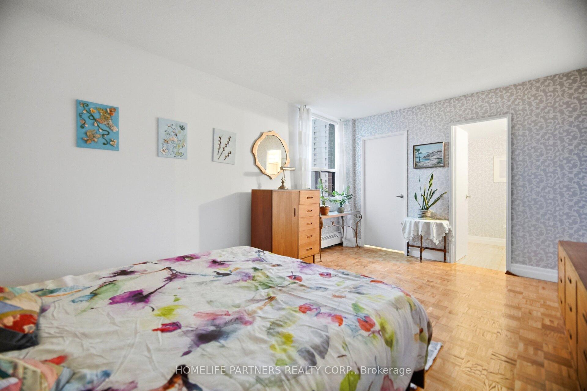Photo 22 of Unit 903, 335 Mill Road, Etobicoke, Eringate-Centennial-West Deane — HOMEH
