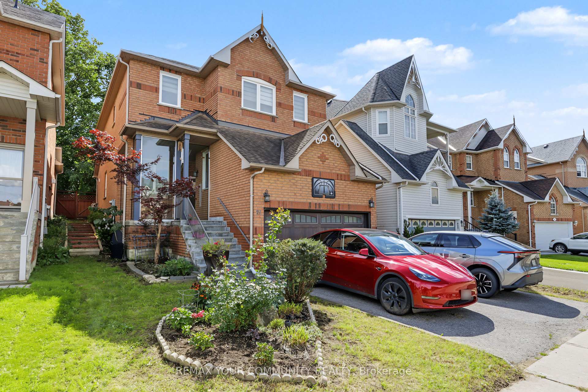 Photo of 21 English Oak Drive
