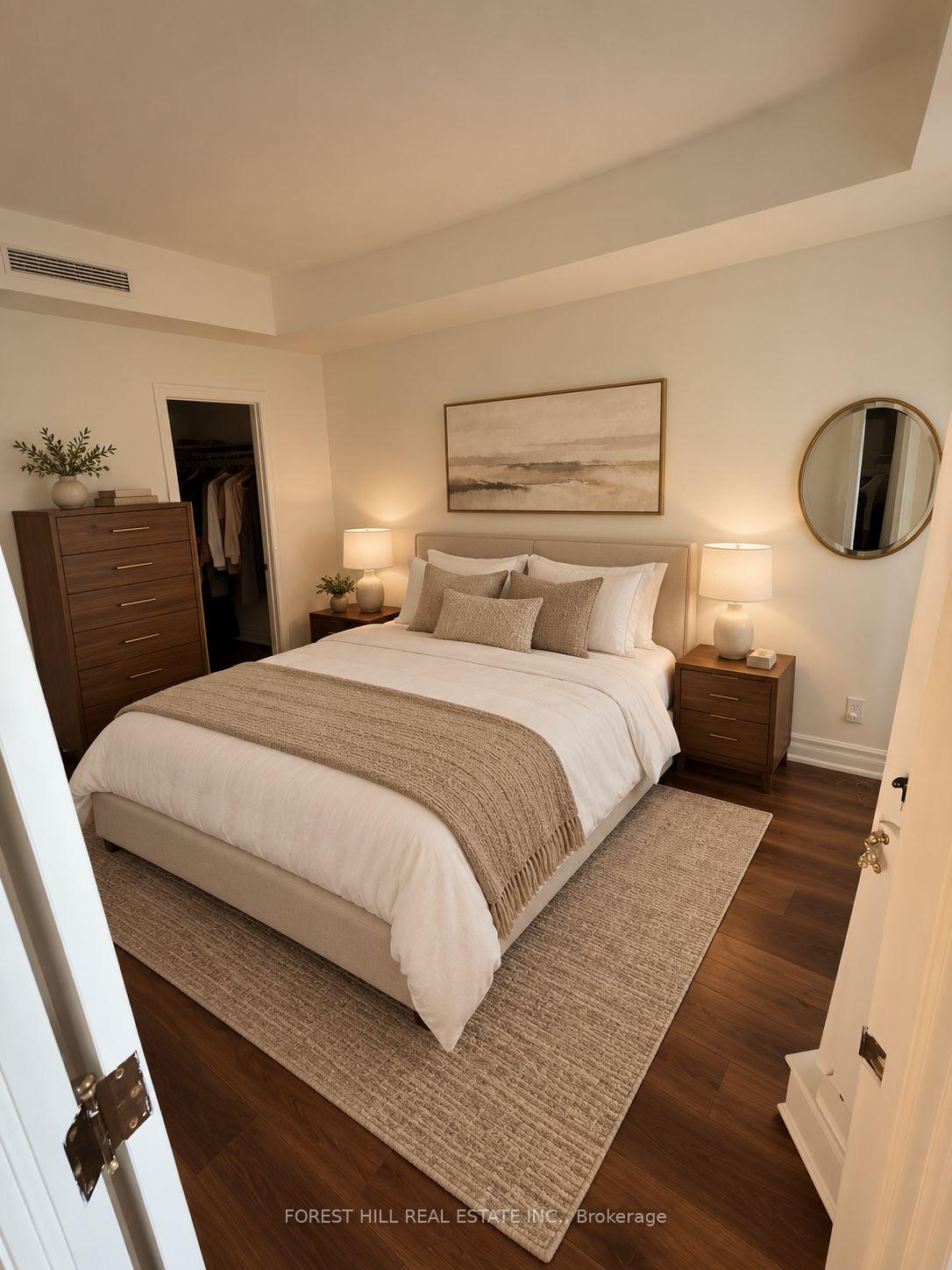 Photo 9 of Unit 802, 38 Avenue Road, Toronto, The Annex — HOMEH