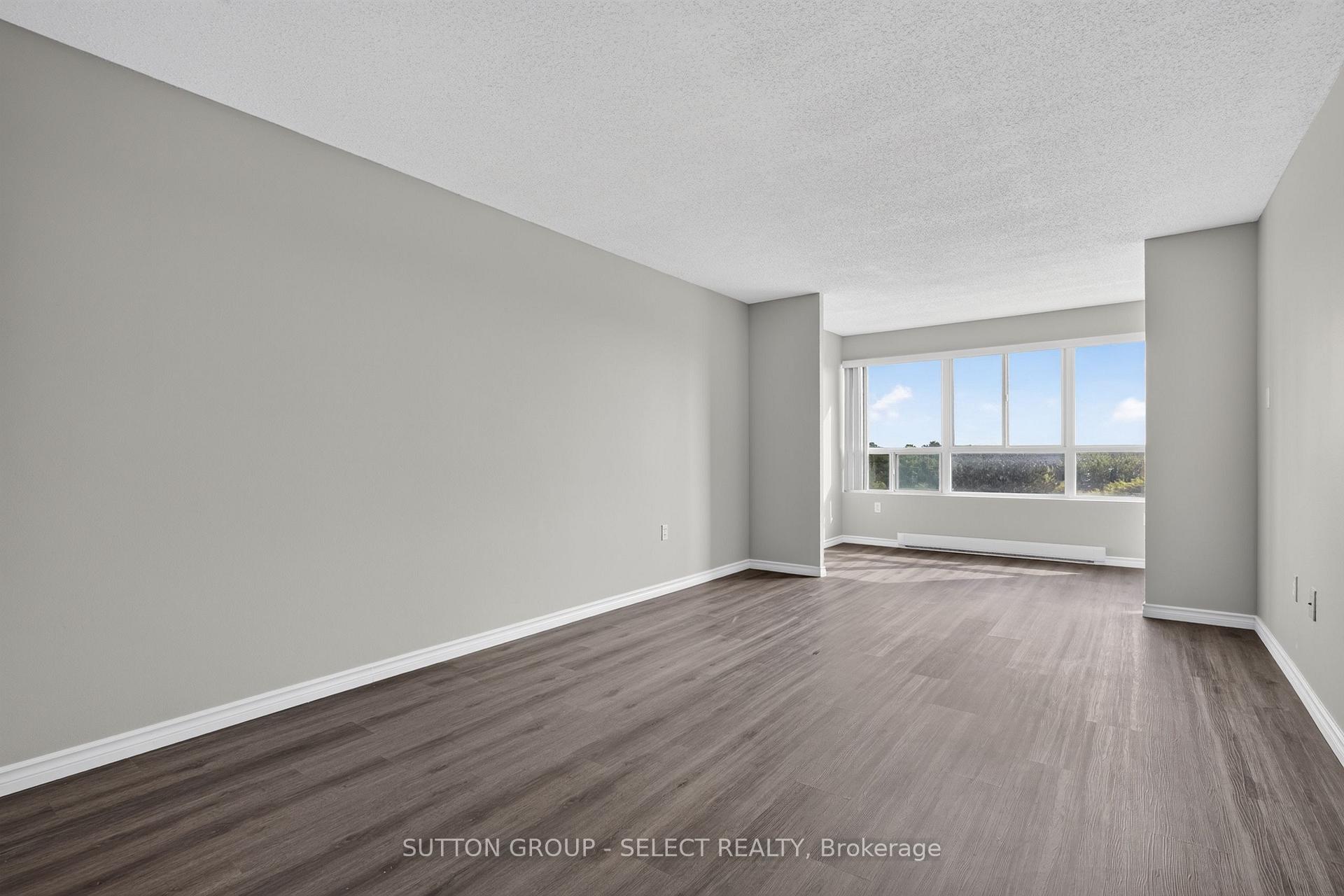 Photo 5 of Unit 612, 600 Grenfell Drive, London, North C — HOMEH