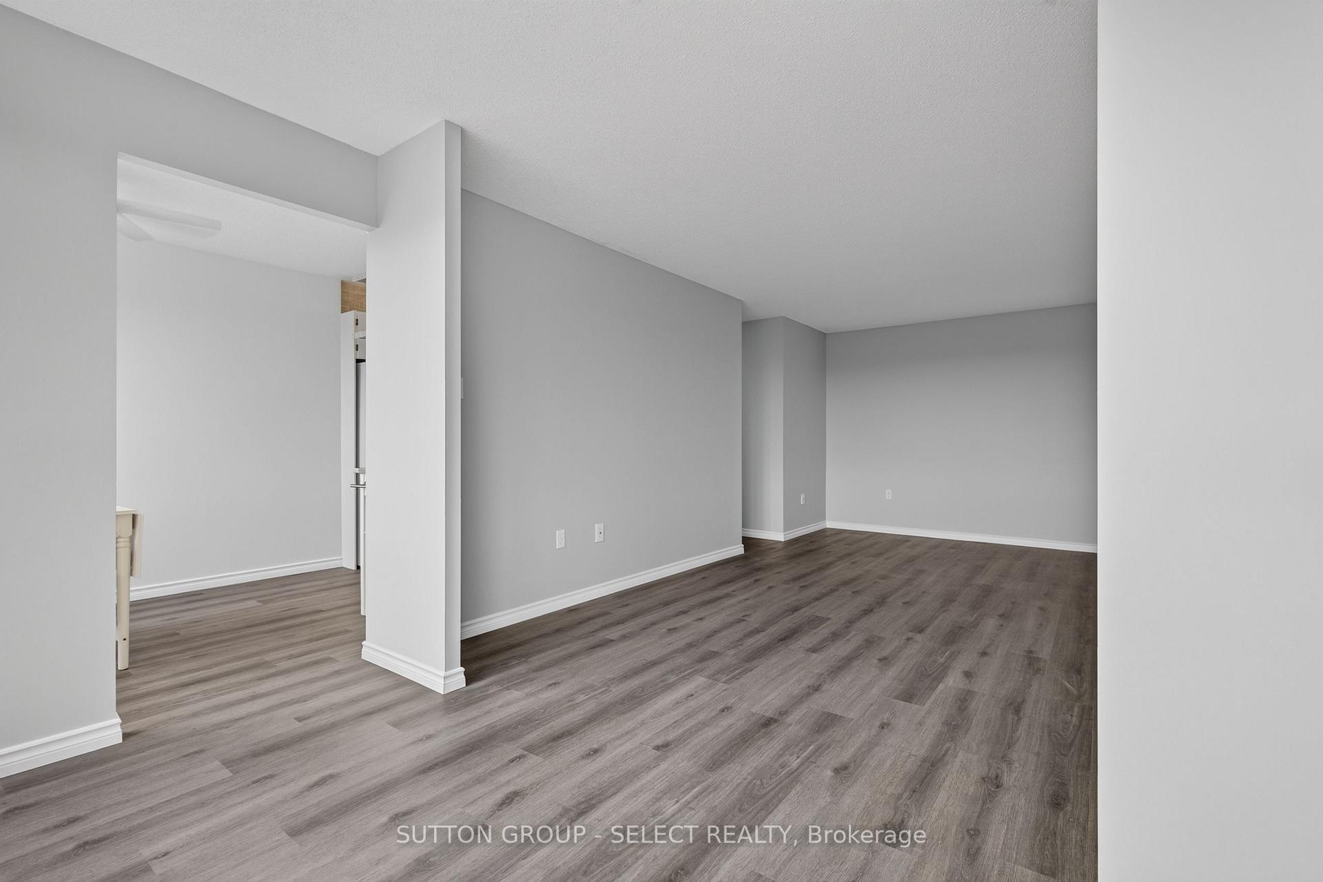 Photo 9 of Unit 612, 600 Grenfell Drive, London, North C — HOMEH