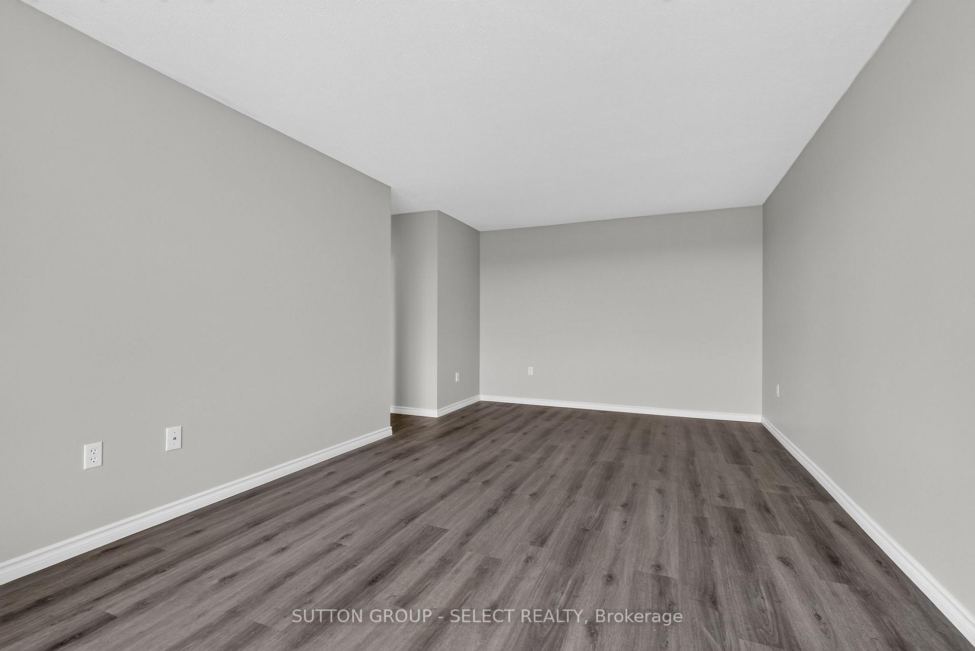Photo 10 of Unit 612, 600 Grenfell Drive, London, North C — HOMEH
