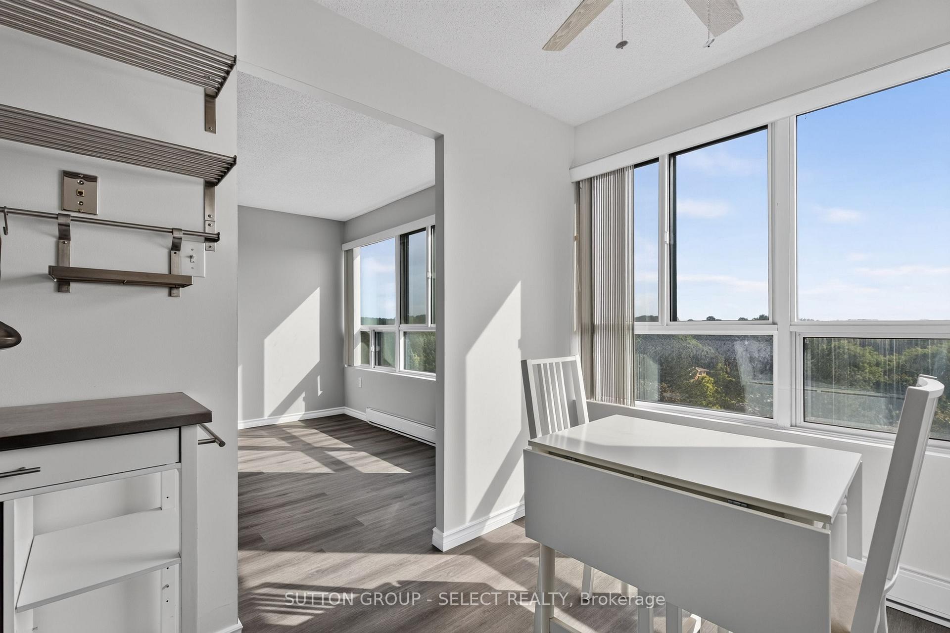 Photo 11 of Unit 612, 600 Grenfell Drive, London, North C — HOMEH