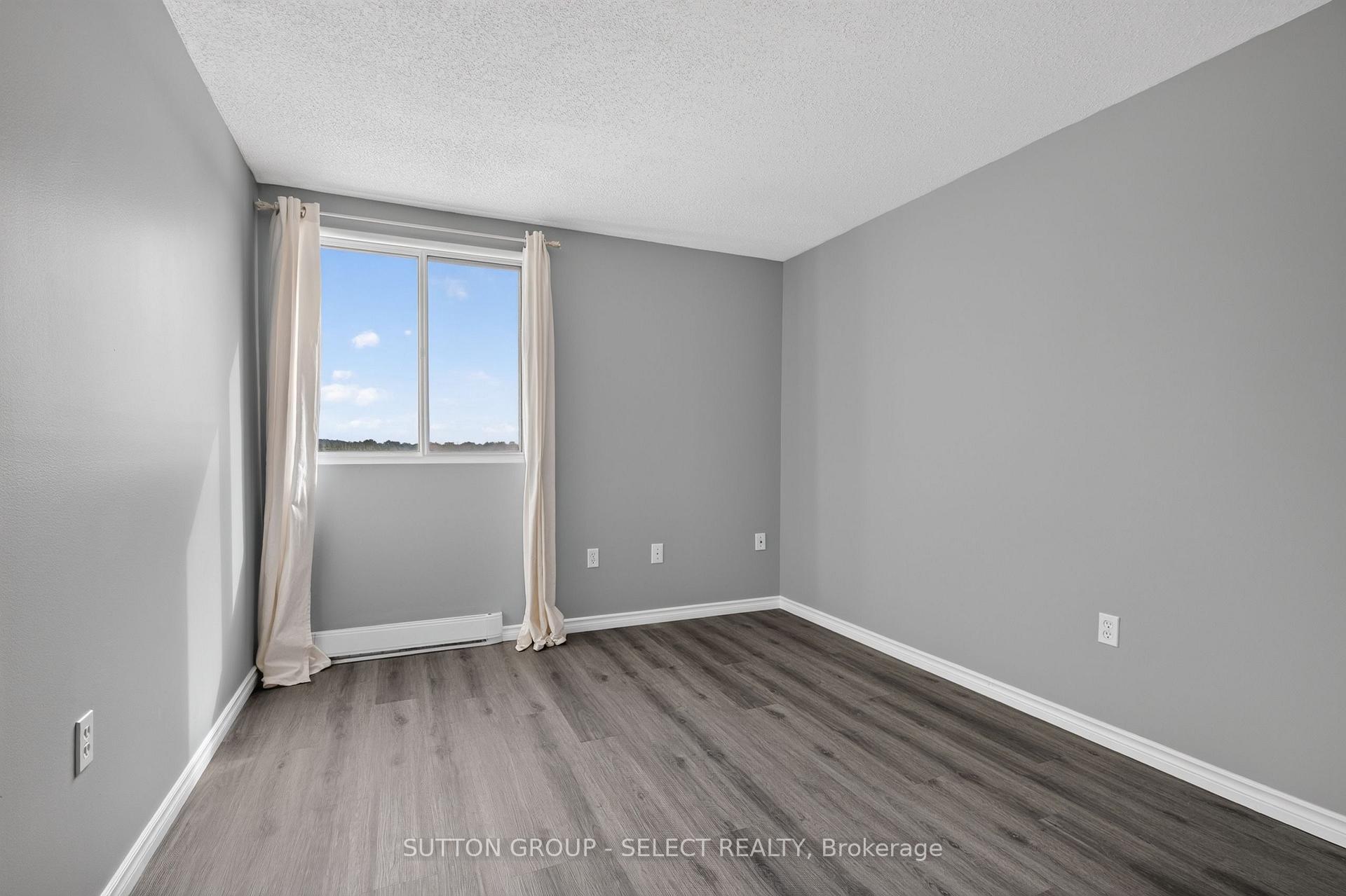 Photo 19 of Unit 612, 600 Grenfell Drive, London, North C — HOMEH