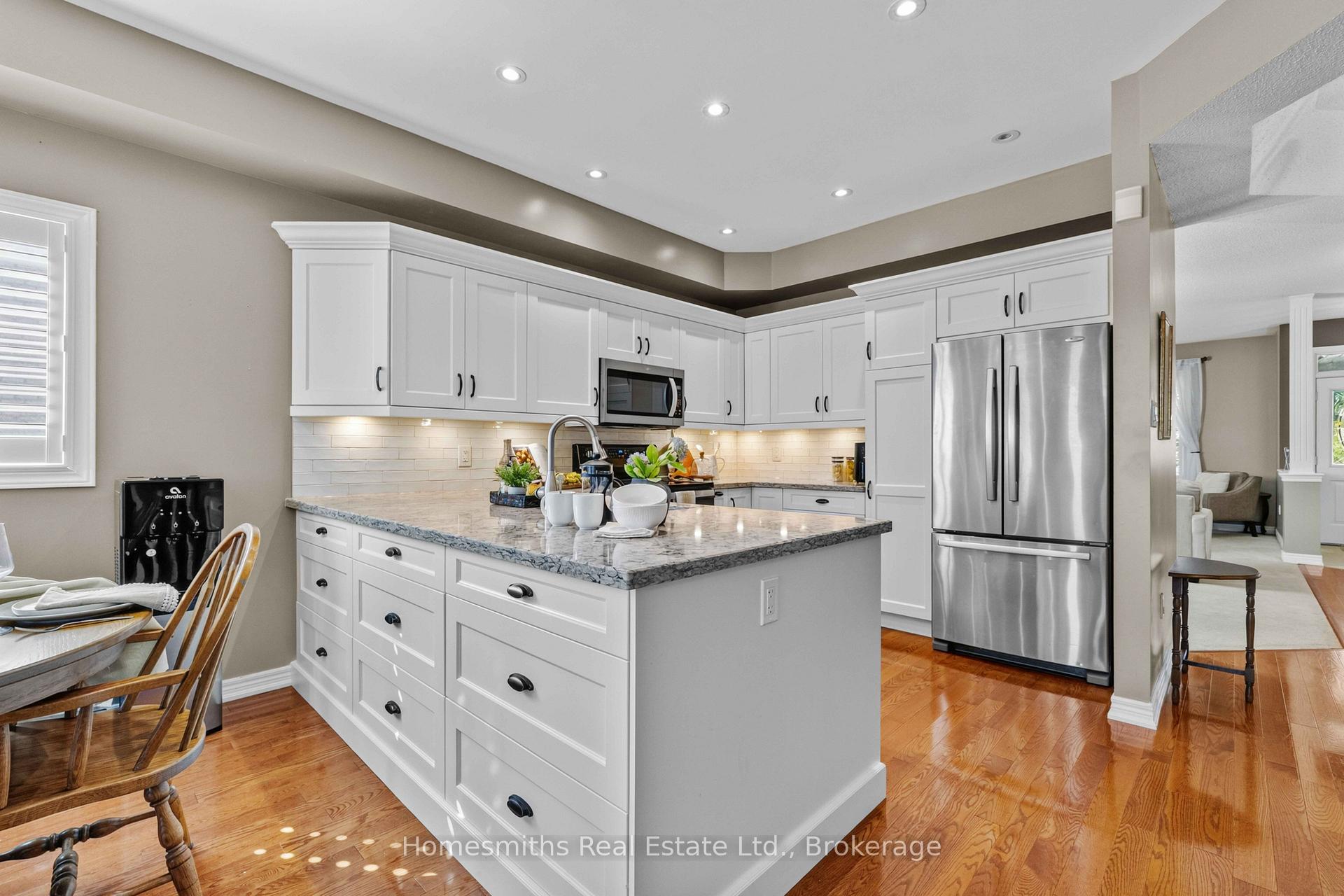 Photo 10 of 461 King Avenue E, Clarington, Newcastle — HOMEH