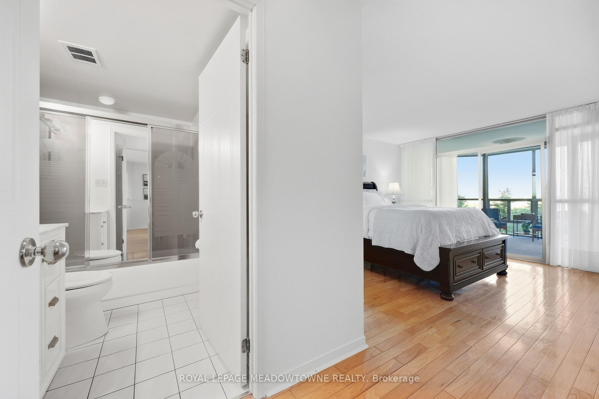 Photo 18 of Unit 702, 20 McFarlane Drive, Halton Hills, Georgetown — HOMEH