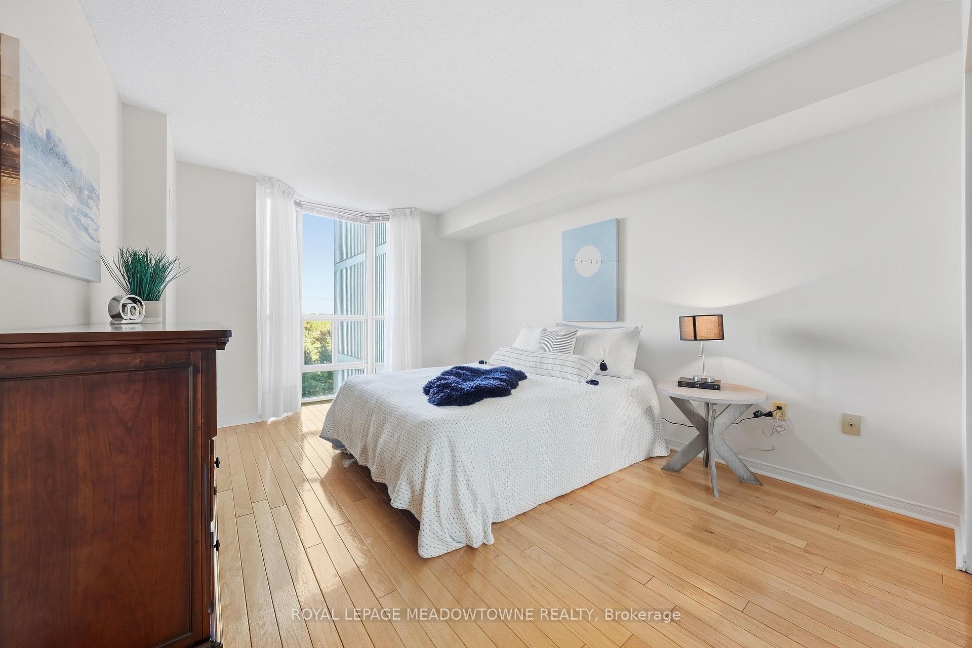 Photo 24 of Unit 702, 20 McFarlane Drive, Halton Hills, Georgetown — HOMEH