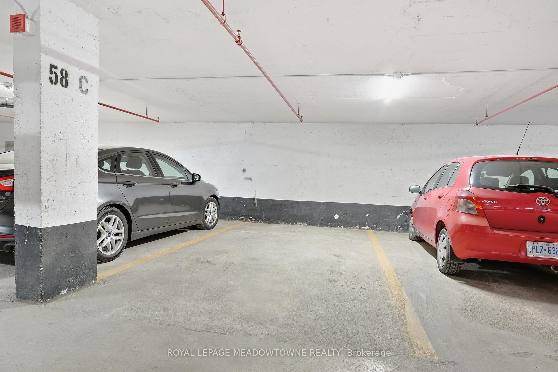 Photo 29 of Unit 702, 20 McFarlane Drive, Halton Hills, Georgetown — HOMEH