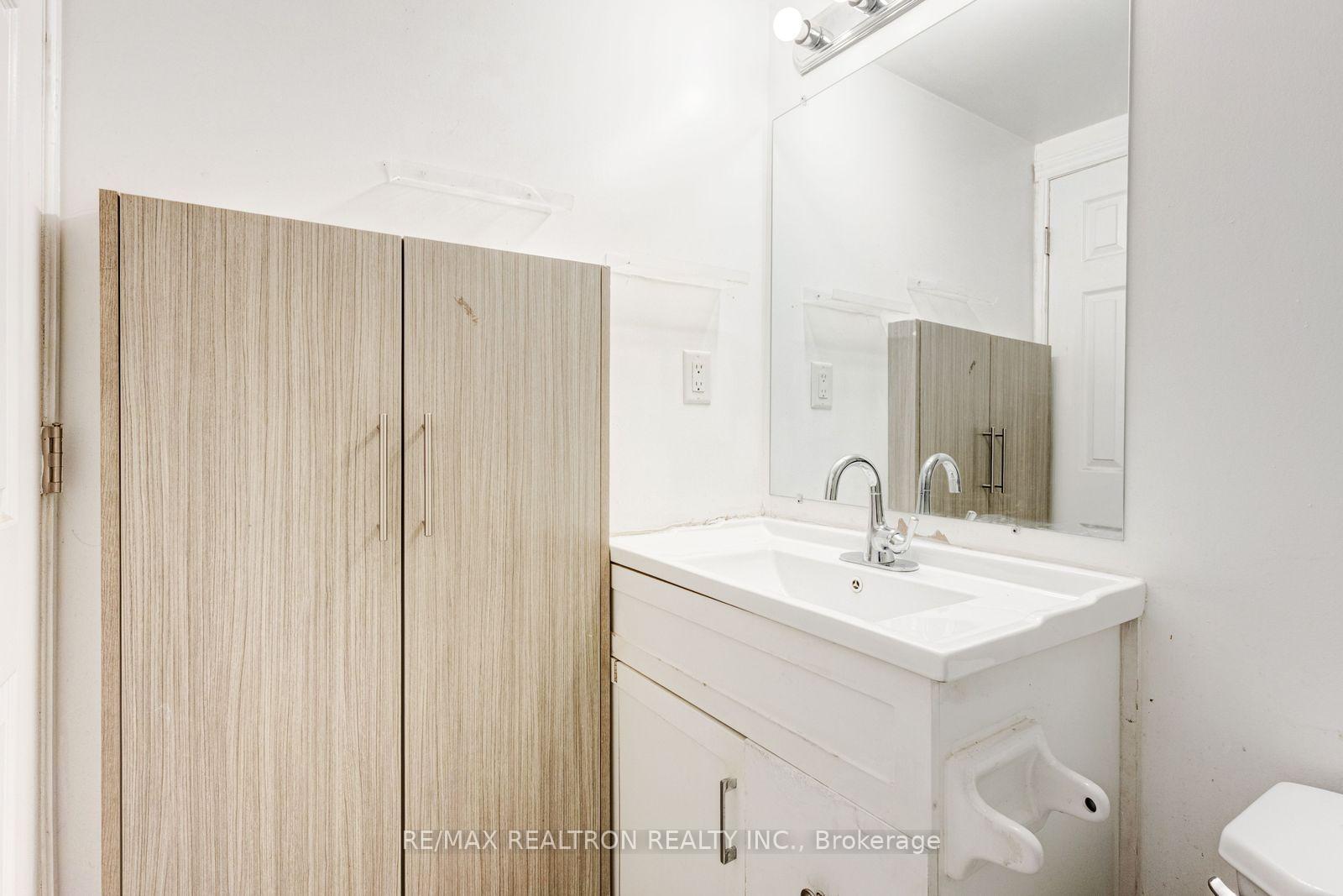 Photo 12 of 20 Gladeside Place, Brampton, Northgate — HOMEH