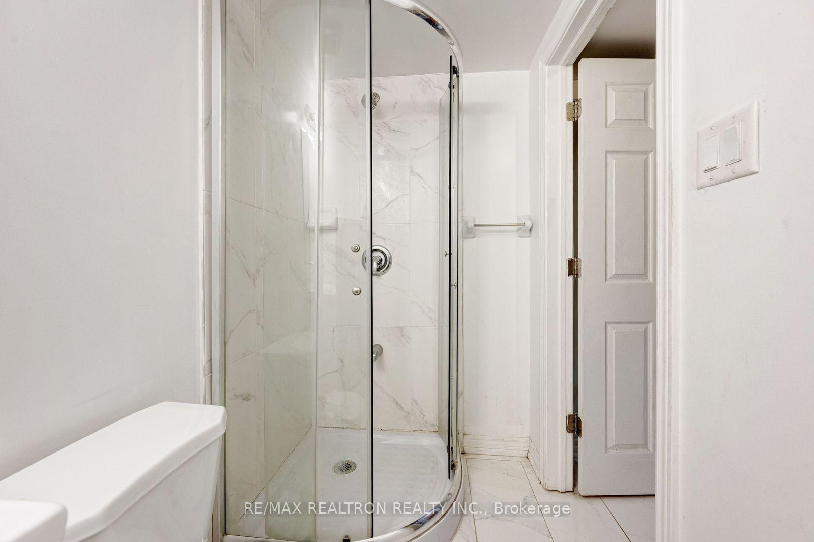 Photo 13 of 20 Gladeside Place, Brampton, Northgate — HOMEH