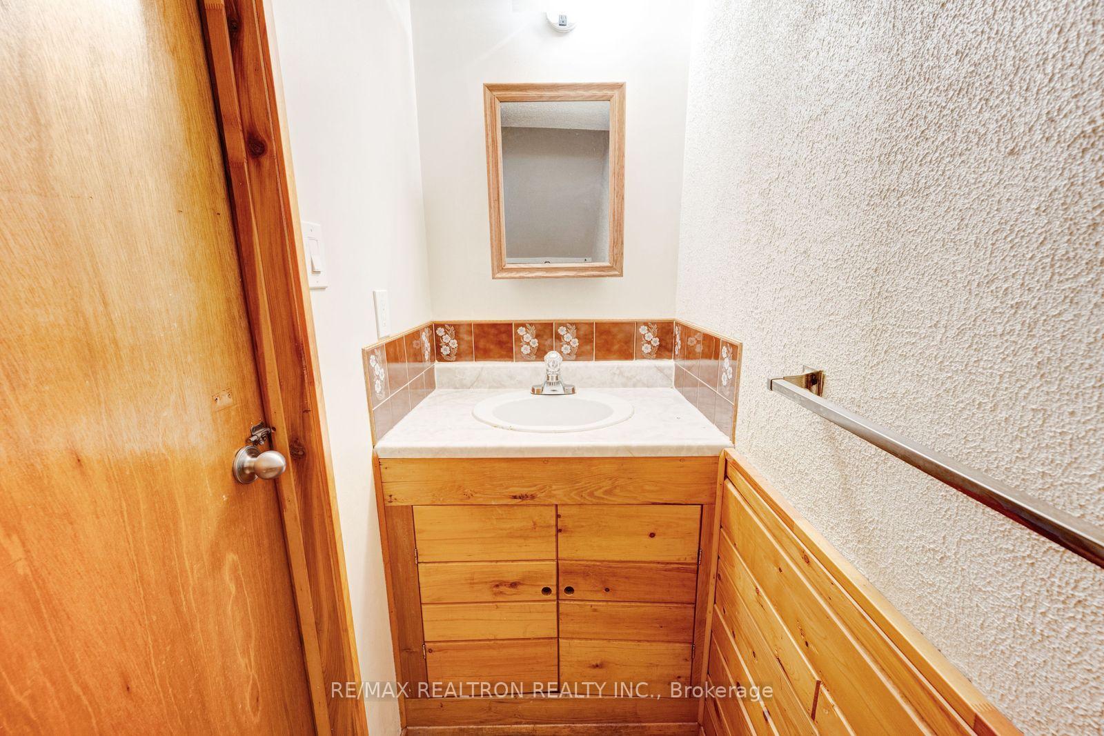 Photo 14 of 20 Gladeside Place, Brampton, Northgate — HOMEH