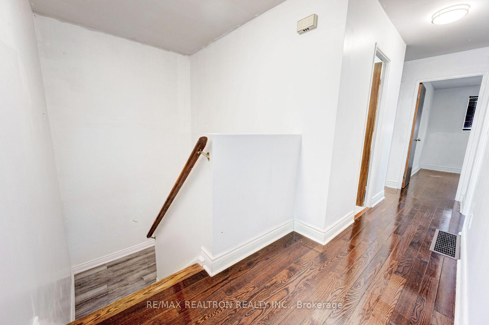 Photo 16 of 20 Gladeside Place, Brampton, Northgate — HOMEH