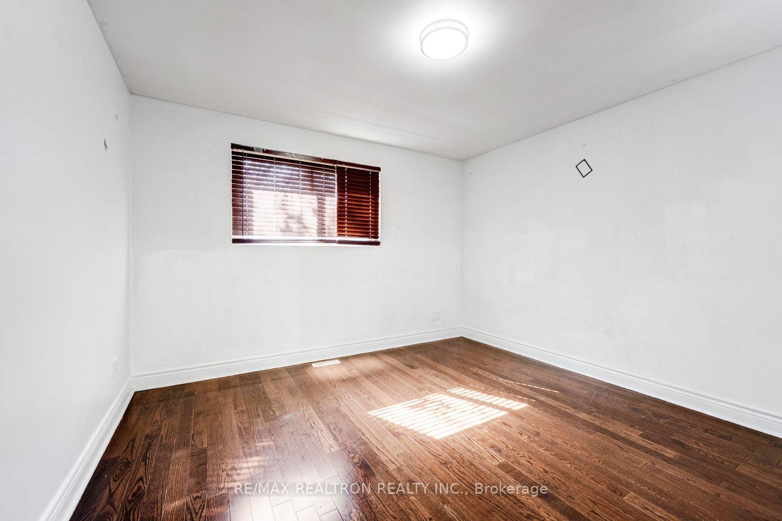 Photo 32 of 20 Gladeside Place, Brampton, Northgate — HOMEH